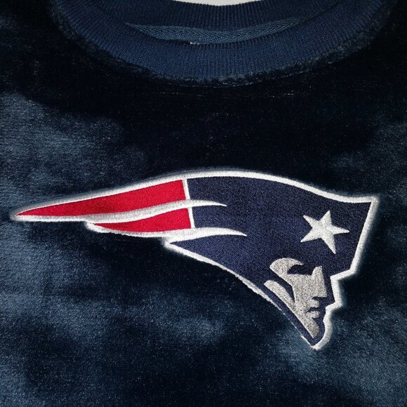 NFL Teen Apparel New England Patriots Size Medium Navy Sweatshirt - Picture 5 of 8